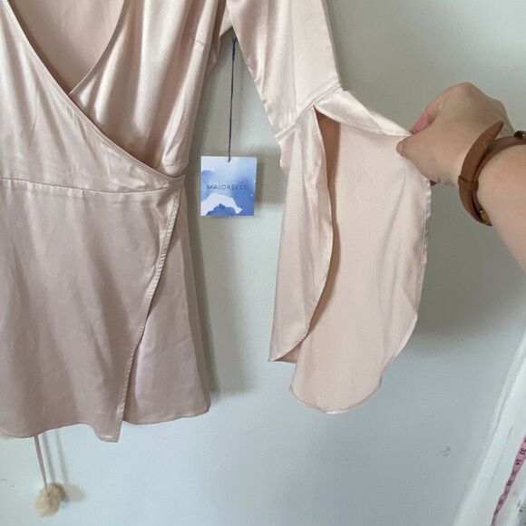 NWT Revolve Majorelle Satin Hex Mini Tie Wrap Blush Ritual Slit Bell Sleeve SM - Picture 11 of 11